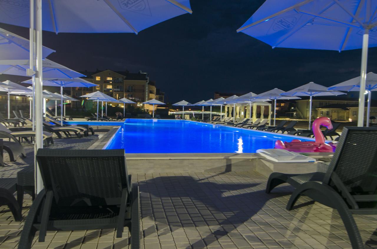 Welcome Summer Hotel Zatoka Esterno foto