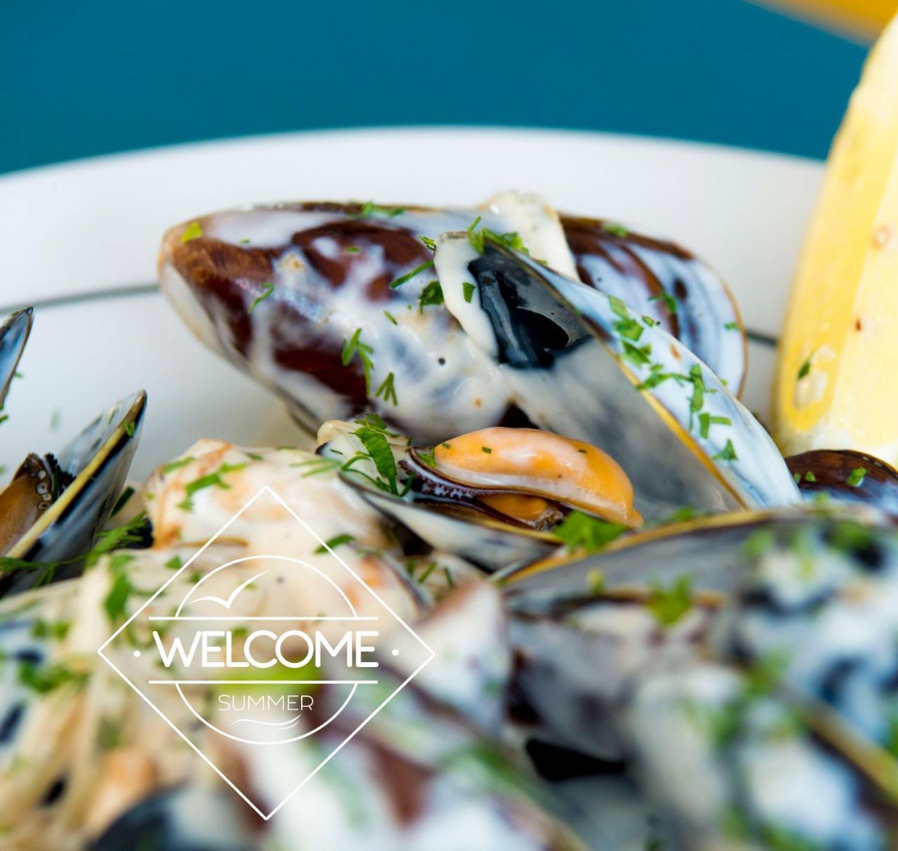 Welcome Summer Hotel Zatoka Esterno foto